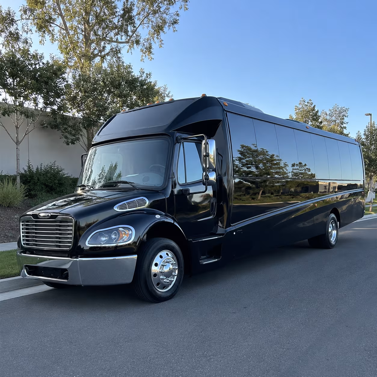brockton 15 passenger minibus