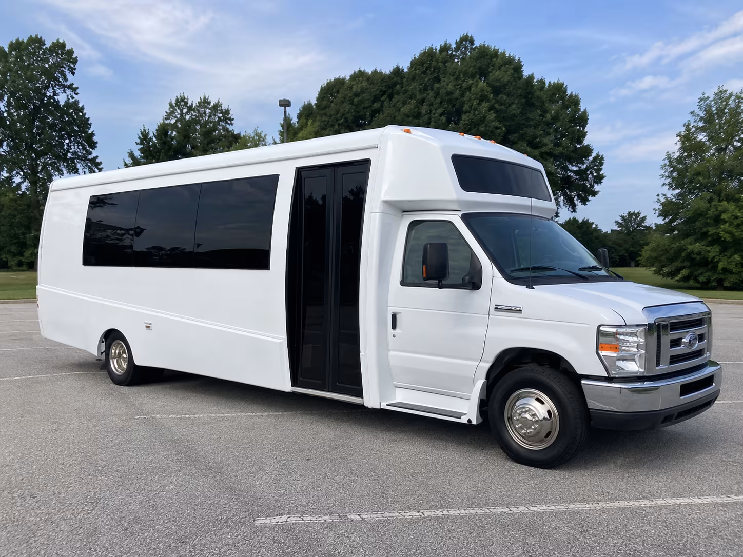 brockton 18 passenger party bus