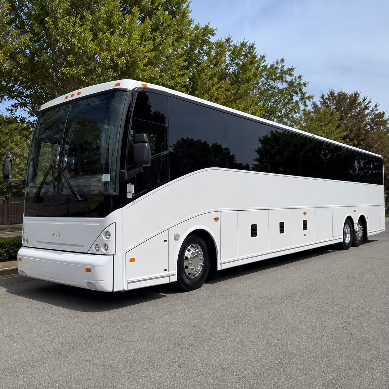 long distance charter buses from brockton to away games and major sporting events